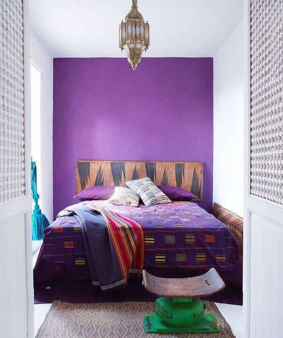 Оттенок Ultra Violet в интерьере 10