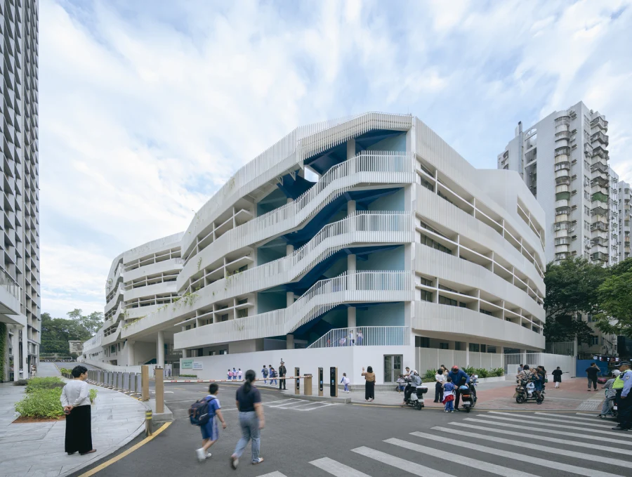 Новая начальная школа "Учжоу" в городе Шэньчжэнь, Китай