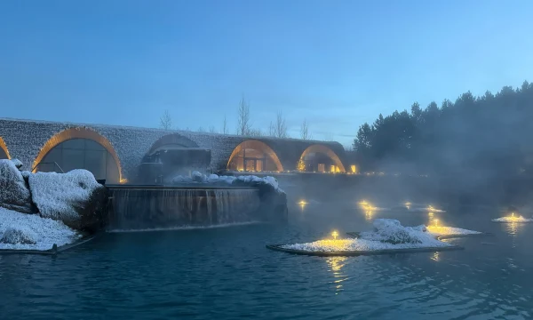 Завершено строительство геотермального спа Laugar&aacute;s Lagoon в Исландии