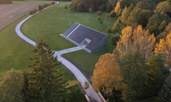 Гостевой дом и складской сарай под одной крышей, Литва