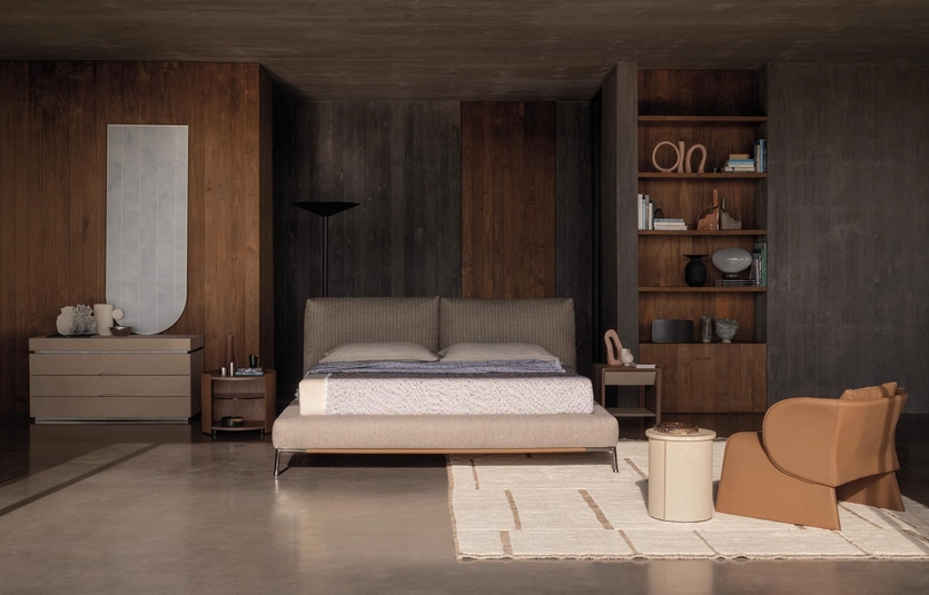 Новинки в спальню: от кровати до тумб