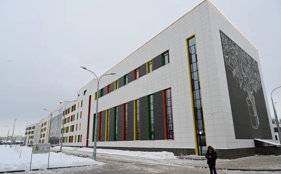 В Уфе открылась крупнейшая школа на 2200 мест благодаря ИБК