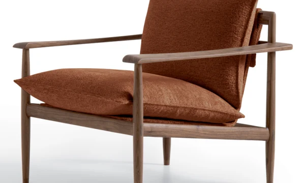 Италия-Япония: кросс-культурные кресла в гостиную