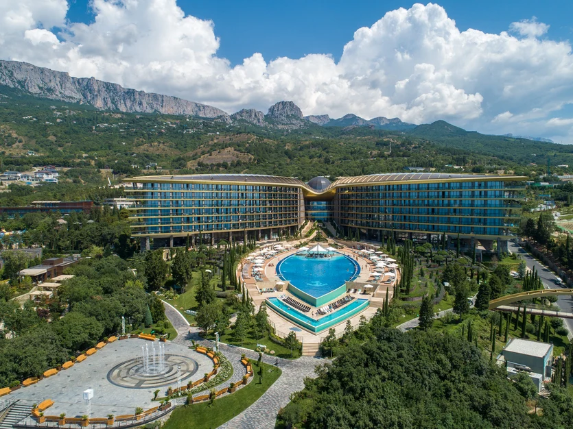 Эксперты назвали топ-50 отелей России в 2025 году