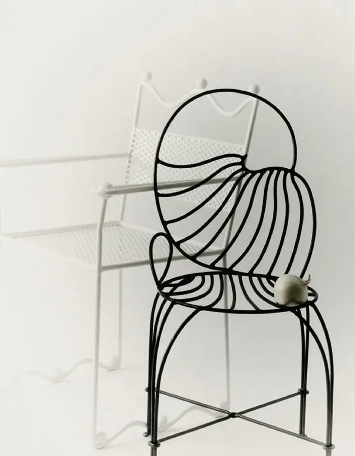 Интерьер как манифест: хром, жемчуг и «сигарная» палитра в трендах 2026 года