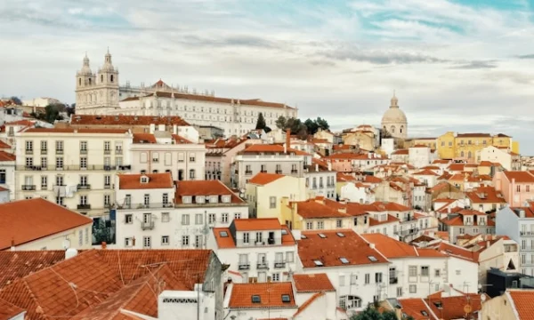 Число иностранцев в Португалии за семь лет увеличилось в четыре раза и достигло 1,5 млн. к 2024 году