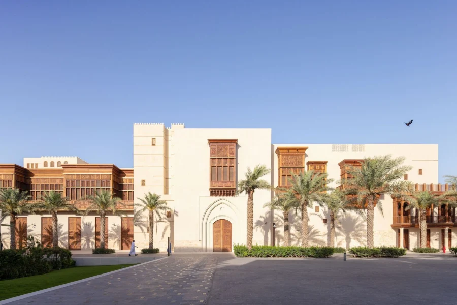 Завершена площадь культуры города Джидды, Саудовская Аравия Завершена площадь культуры города Джидды, Саудовская Аравия