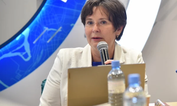 Светлана Разворотнева: граждане не должны остаться один на один с неработающим лифтом