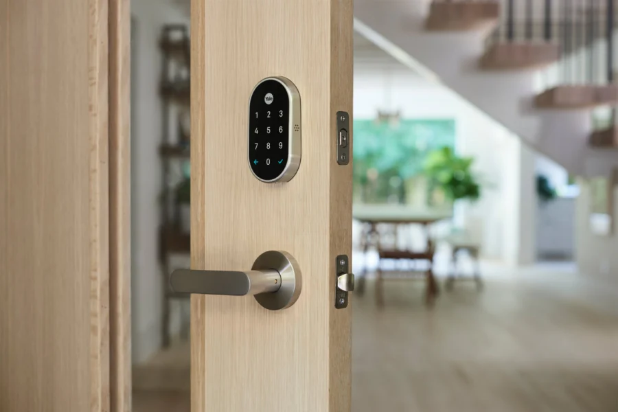 Стоит ли переходить на умные замки? Преимущества и недостатки Smart-замков